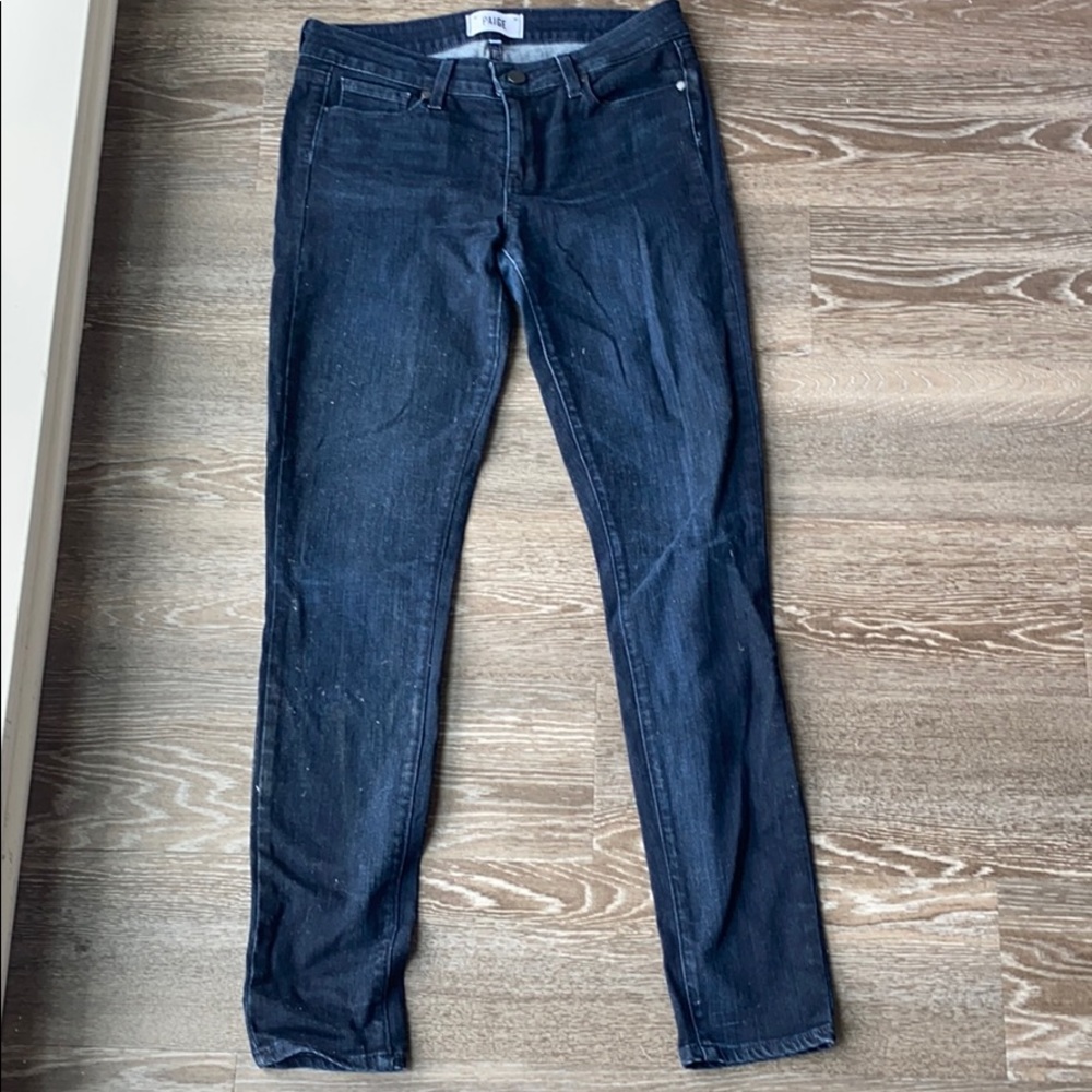 Like brand new mid-rise Paige skinny jeans